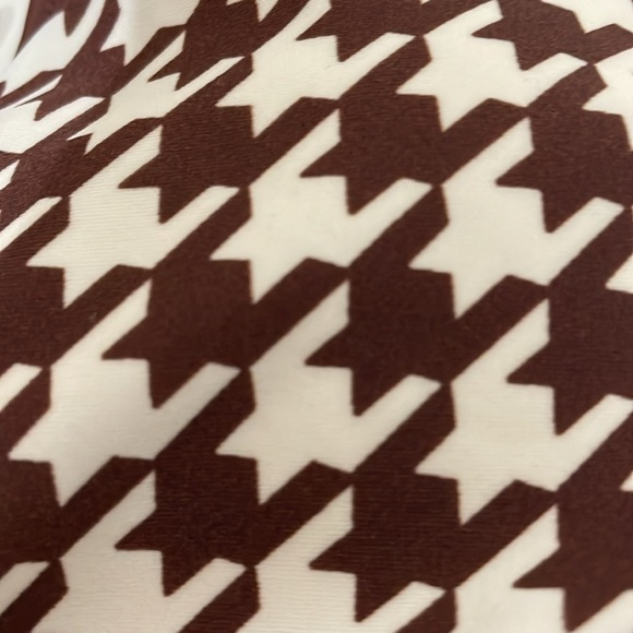 (NEW) CUPSHE Brown and White Bikini Top - Picture 9 of 9